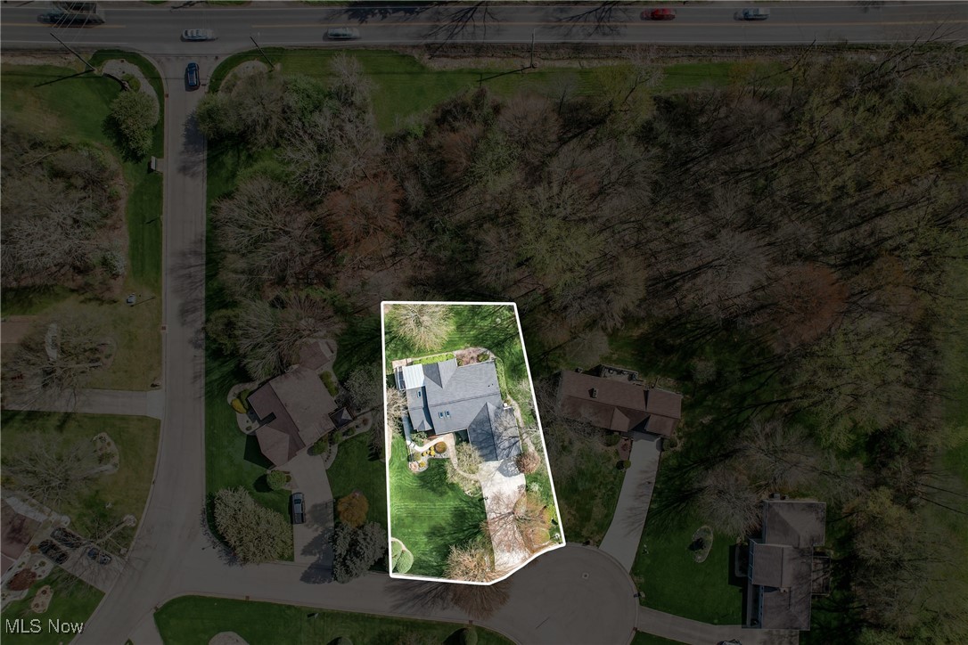 2310 Crestmont Drive, Girard, Ohio image 41