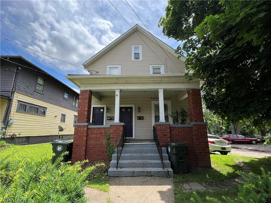Great investment opportunity! One 2 bedroom, one bath unit. One 1 bedroom , one bath unit. Off road parking. Both units are fully occupied, so if you're looking to invest, you will be in instant cash flow. Call to schedule a private showing.