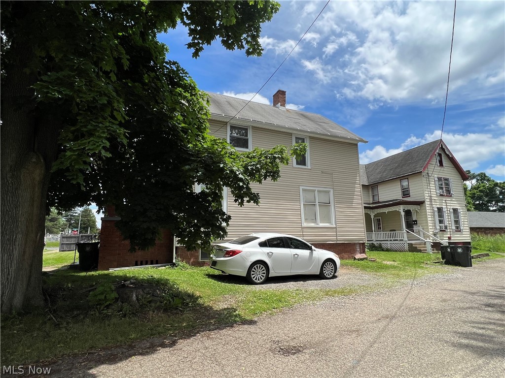 Canton - Residential Income