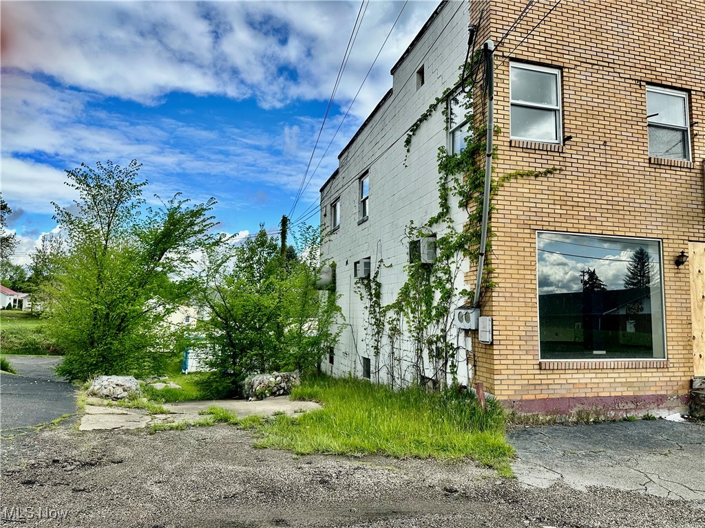 132 Rockdale Road, Follansbee, West Virginia image 4