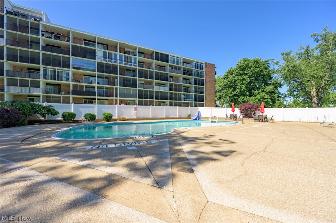 Seven Stories East Condo - Residential