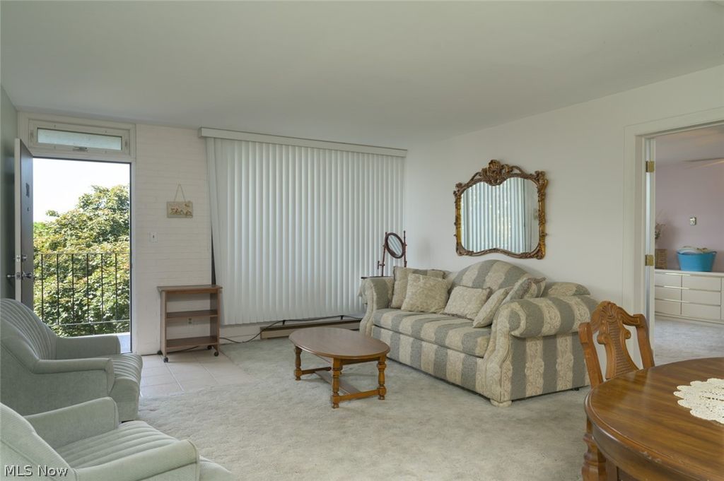 Photo of 2331 E Market Street #509, Akron, OH 44312 (MLS # 5214320)