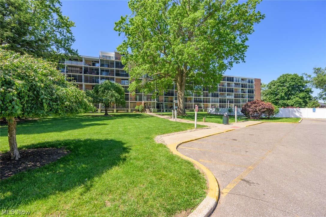 Seven Stories East Condo - Residential
