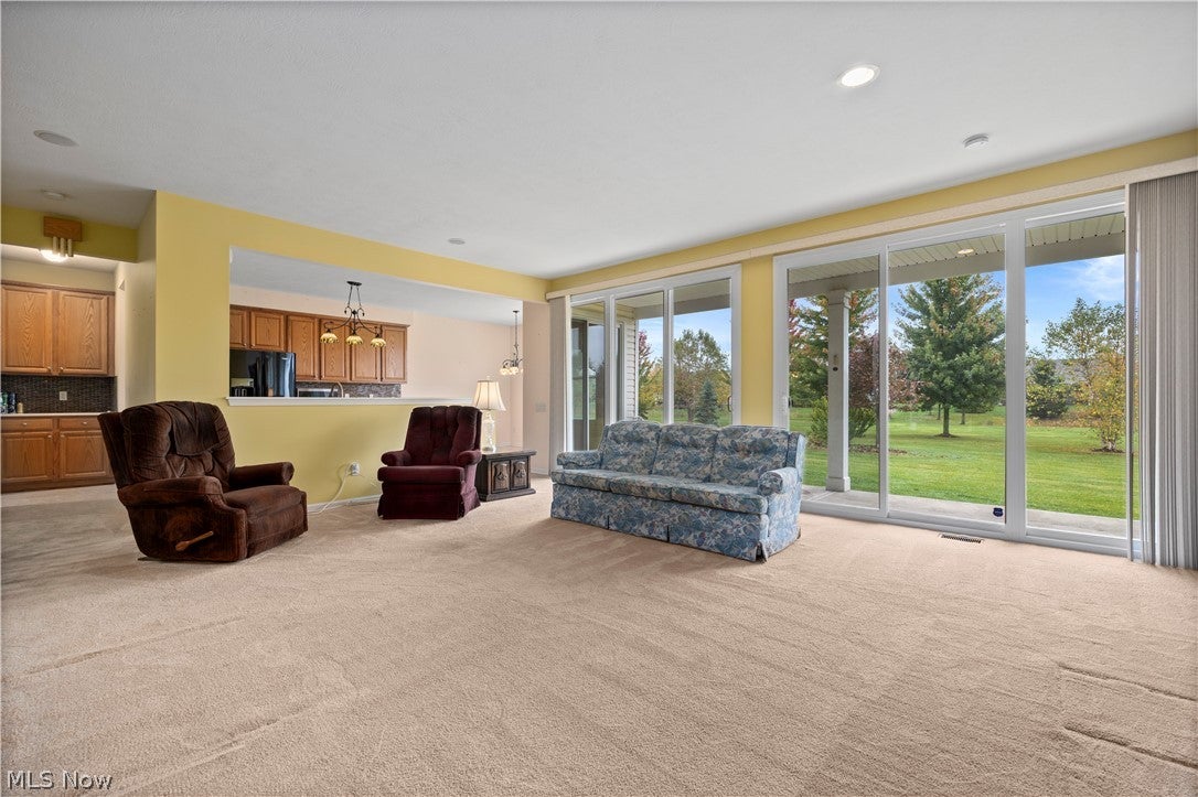 9443 Drury Way