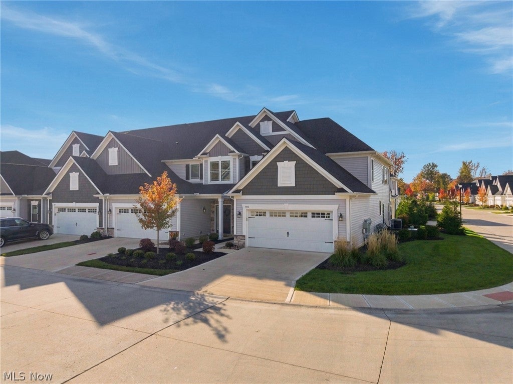 606 Monteforte Court 43