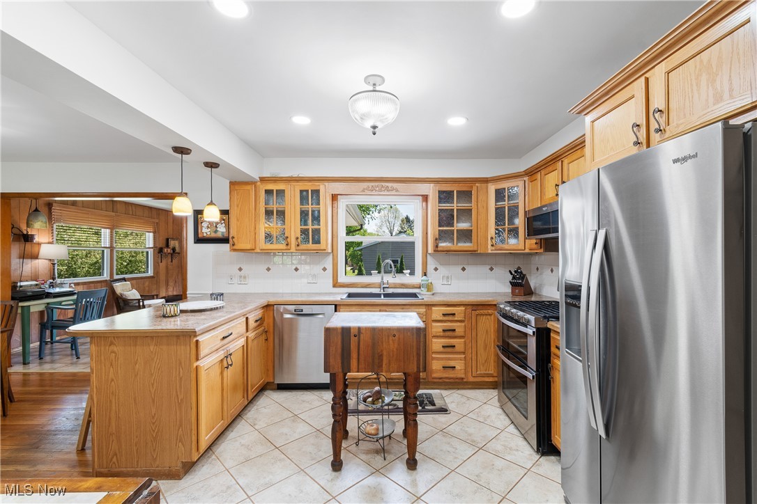 1336 Bellcrest Drive, Akron, Ohio image 10