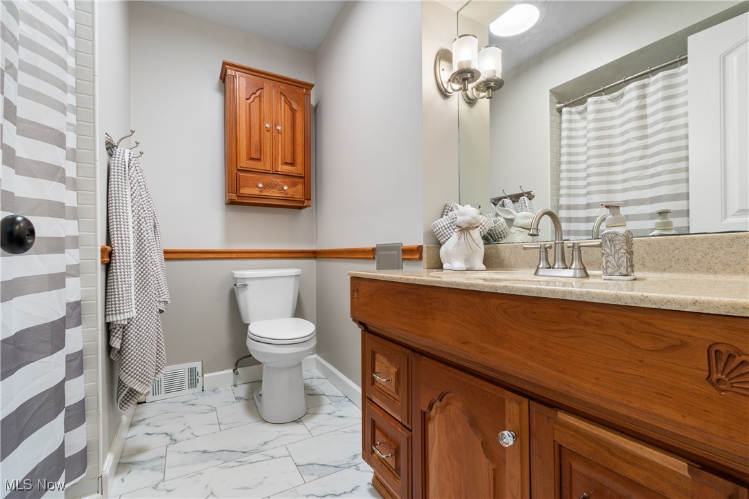 1336 Bellcrest Drive, Akron, Ohio image 25