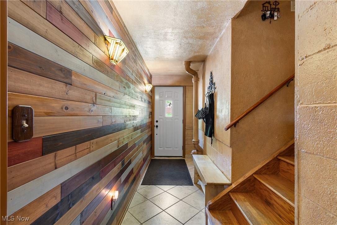 1336 Bellcrest Drive, Akron, Ohio image 28