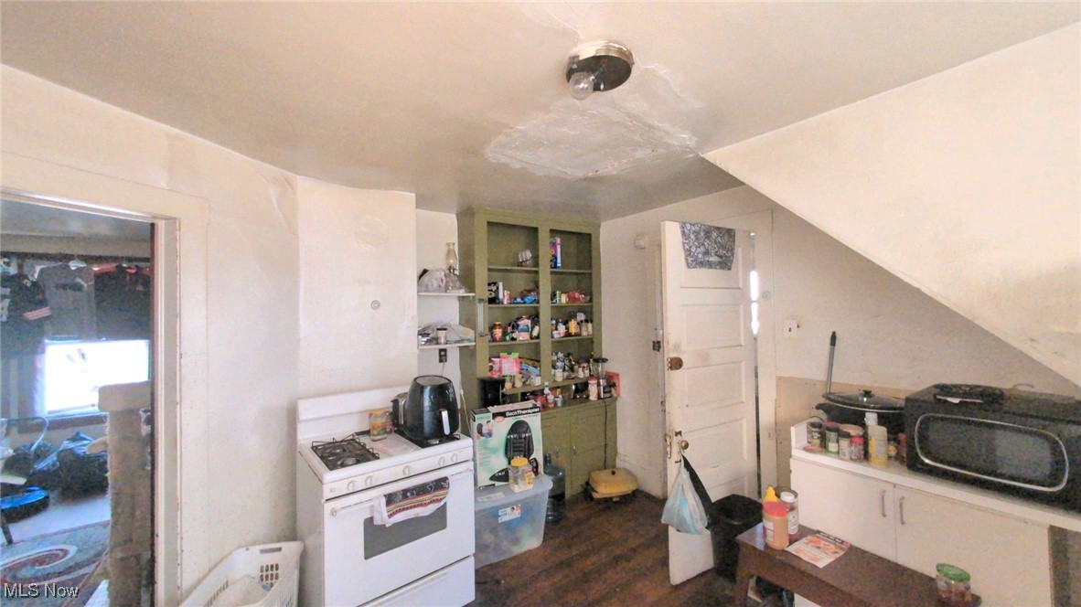 Peter Higgins Sub - Residential Income