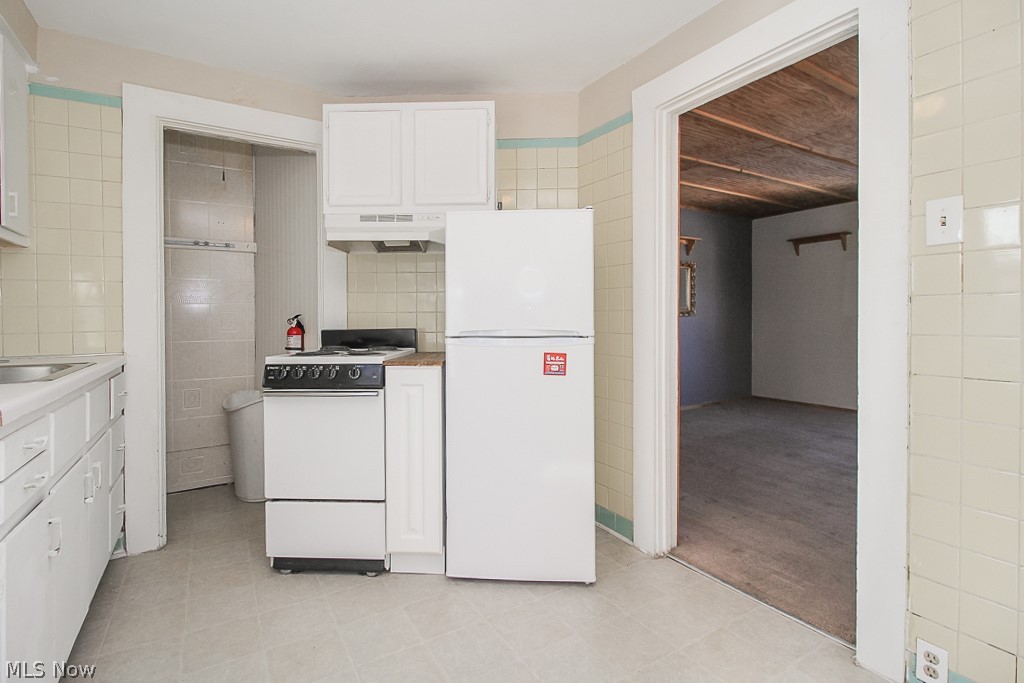 City/Cleveland - Residential Income