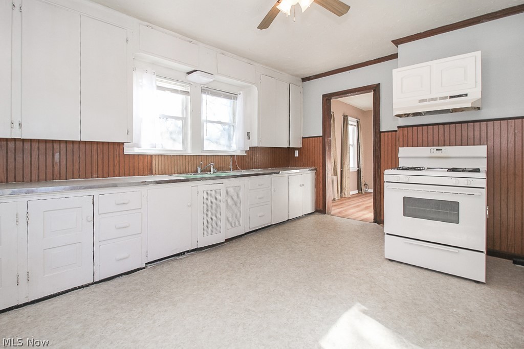 City/Cleveland - Residential Income