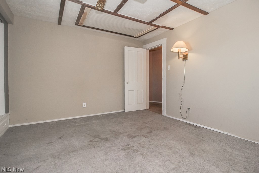 City/Cleveland - Residential Income