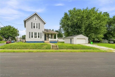 Homes For Sale - 1342 Walnut Road<br/> Massillon, OH 44647