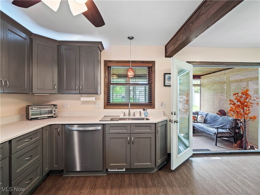 7465 Nethersole Drive