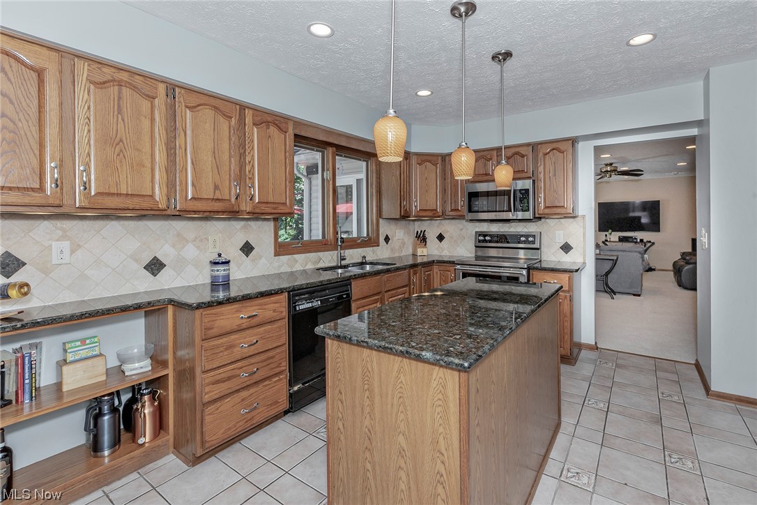 Hunter's Ridge - Residential