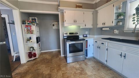 Tiny photo for 237 7th Street NW, New Philadelphia, OH 44663 (MLS # 5190107)