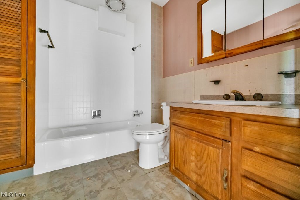 1586 E 86th Street, Cleveland, Ohio image 26