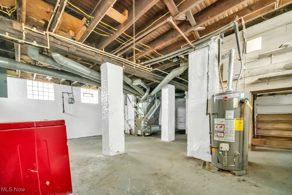 1586 E 86th Street, Cleveland, Ohio image 36