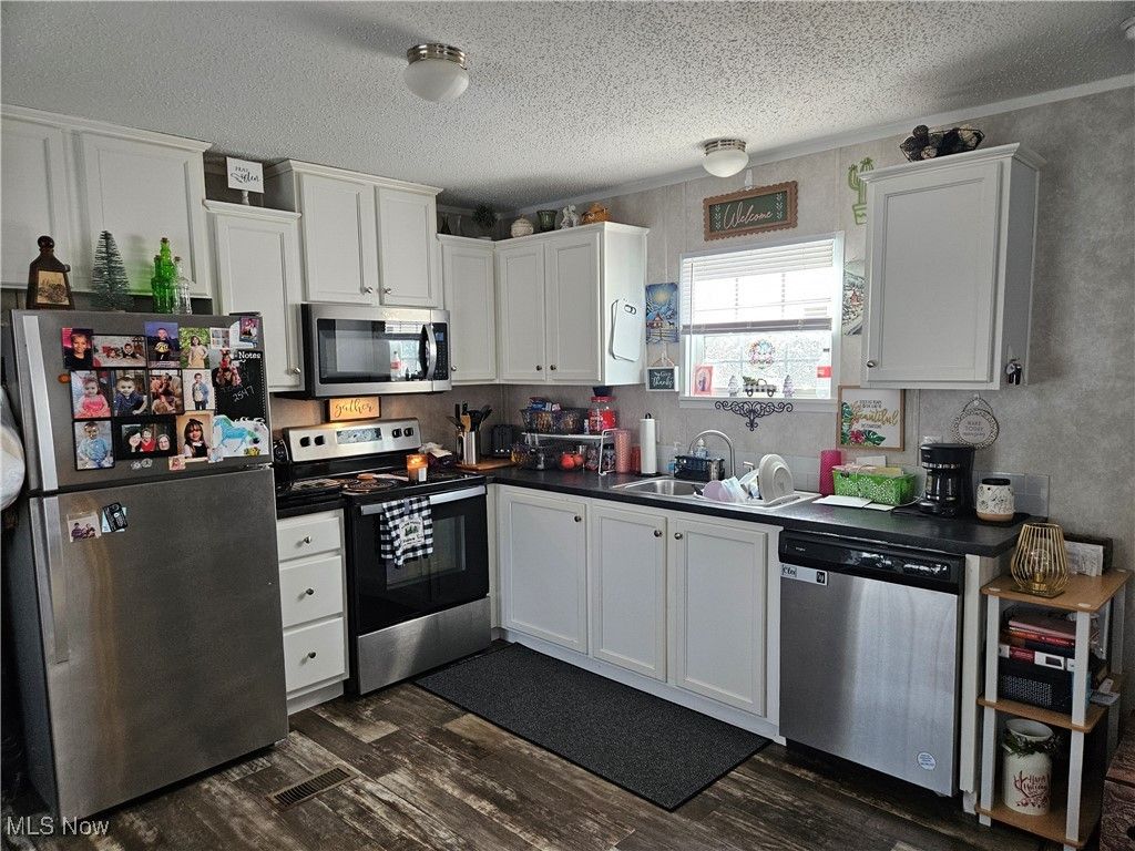 Photo of 81 Hyland Drive, Akron, OH 44312 (MLS # 5176099)