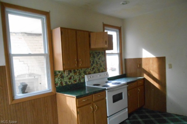 G H Taylors - Residential Income