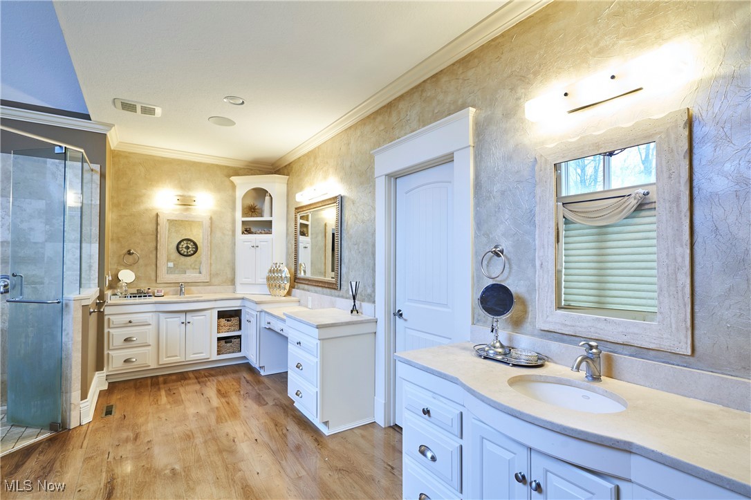 4522 Rock Ridge Lane, Akron, Ohio image 16