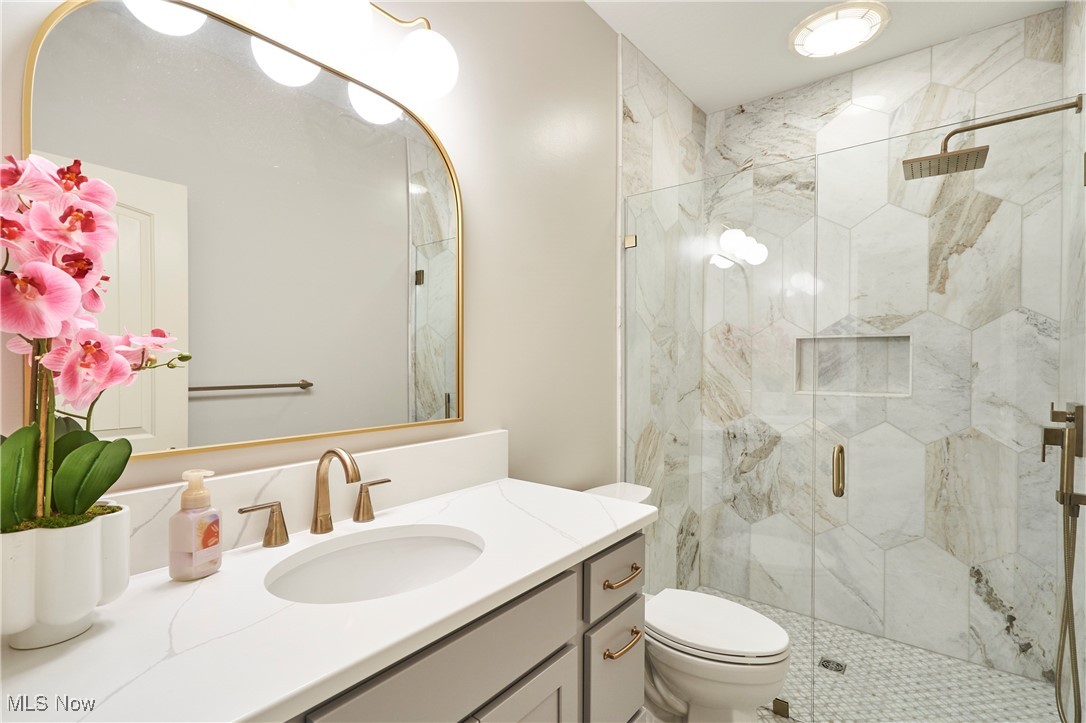 4522 Rock Ridge Lane, Akron, Ohio image 19