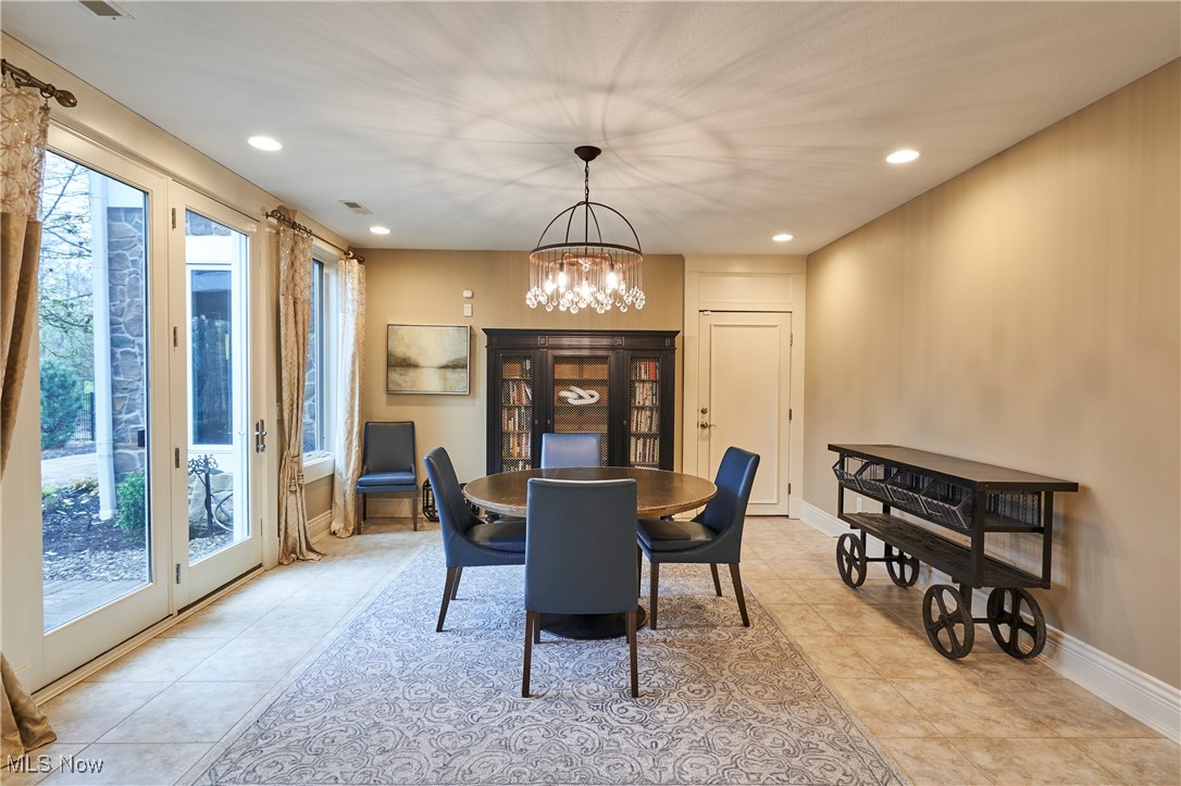 4522 Rock Ridge Lane, Akron, Ohio image 35