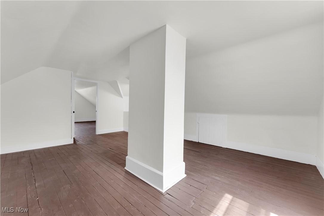 7218 Lawnview Avenue, Cleveland, Ohio image 30