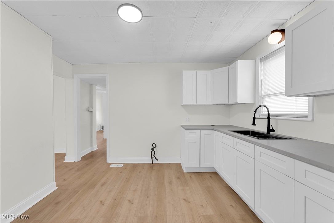 7218 Lawnview Avenue, Cleveland, Ohio image 13