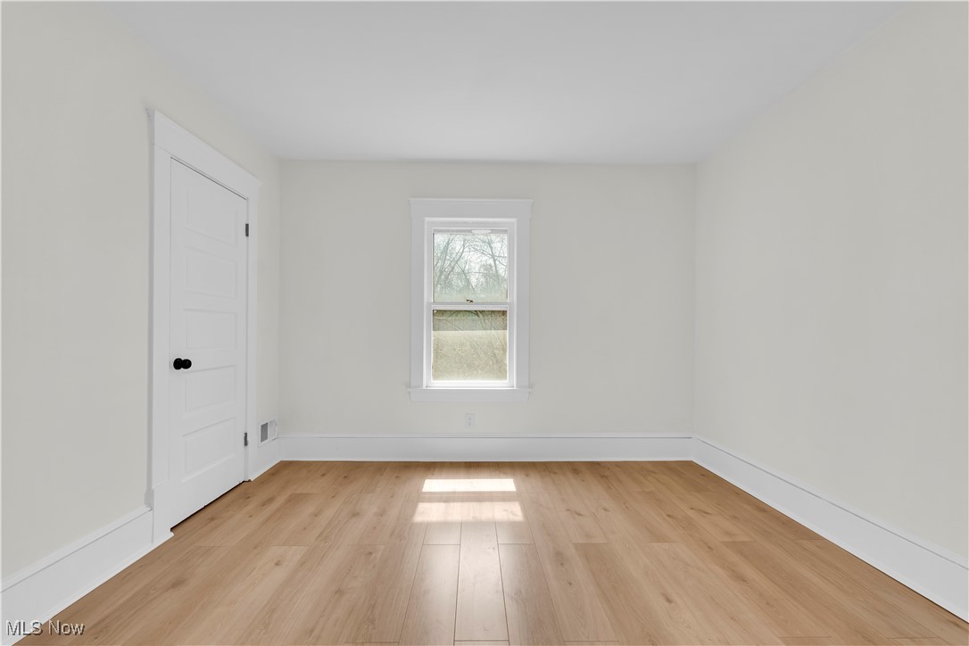 7218 Lawnview Avenue, Cleveland, Ohio image 20
