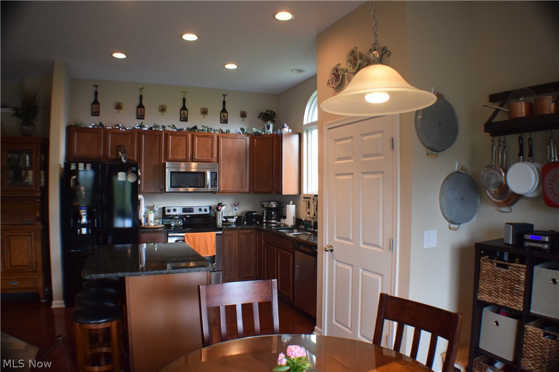 Oak Hollow - Residential