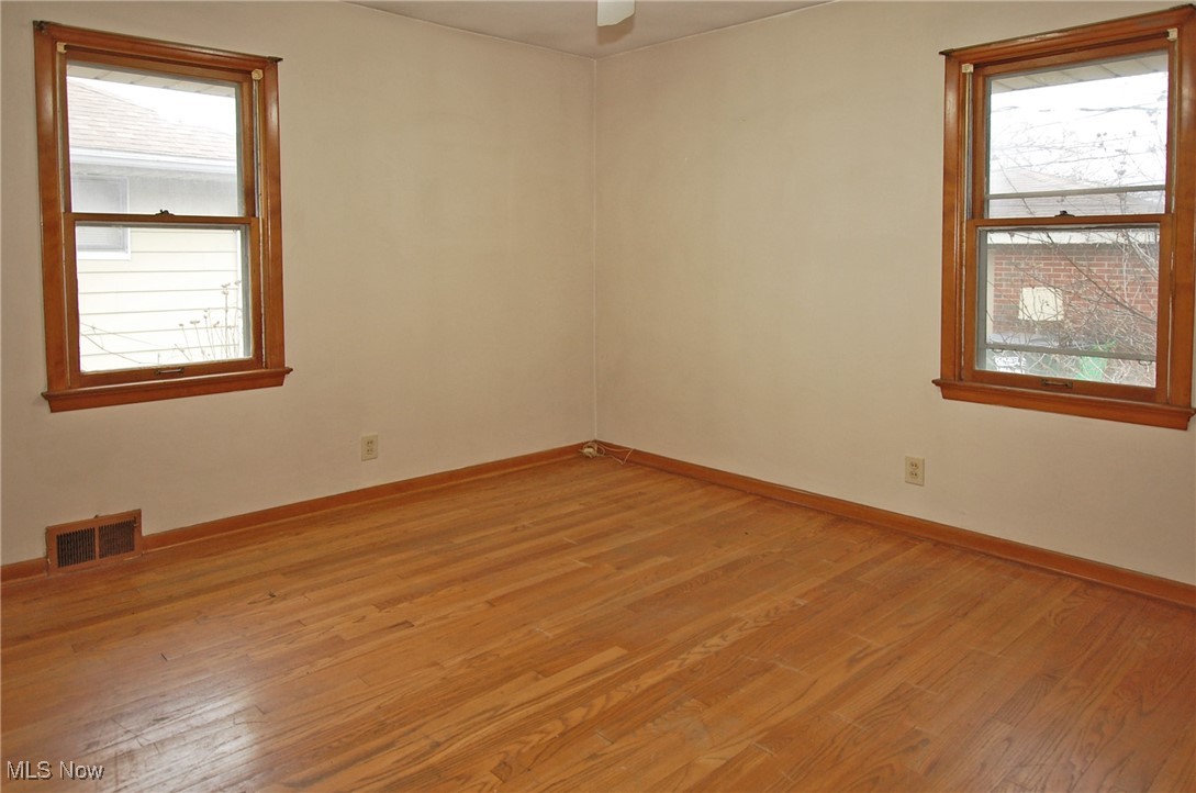 12120 Orme Road, Garfield Heights, Ohio image 8