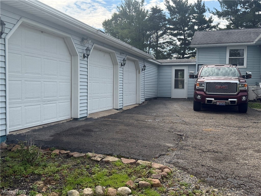 9458 State Route 46