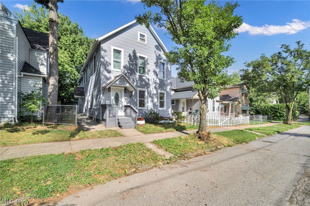 3142 W 40th Street