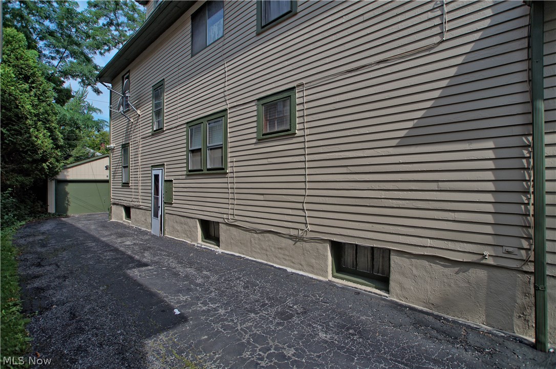 Meadowbrook Allotment 01 - Residential Income