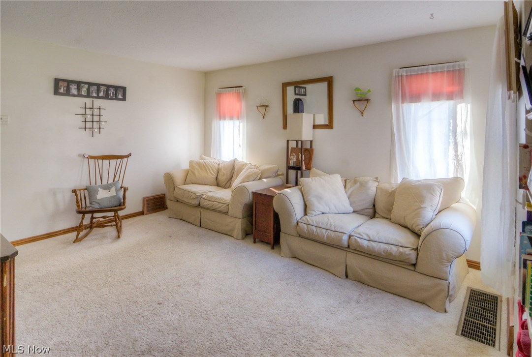 Kempers Clague Manor - Residential