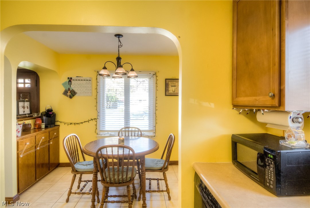 Kempers Clague Manor - Residential