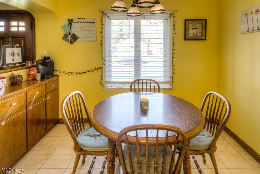 Kempers Clague Manor - Residential