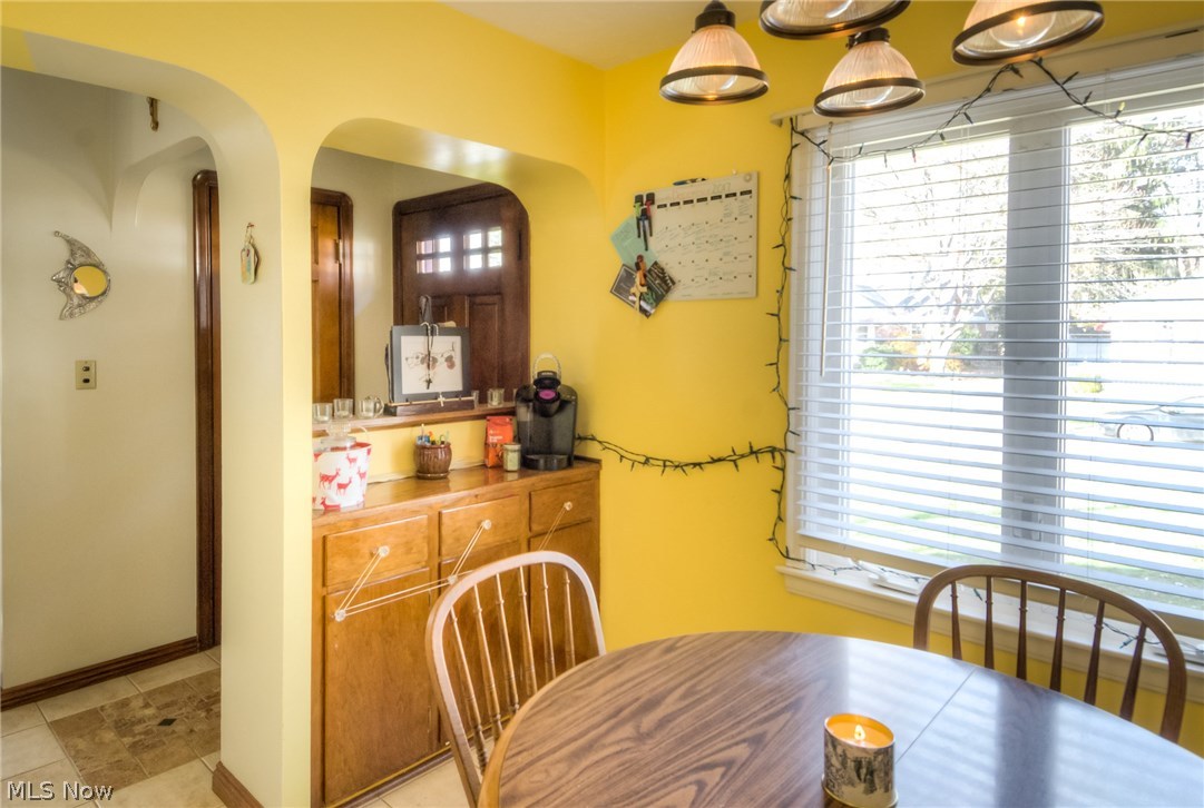 Kempers Clague Manor - Residential