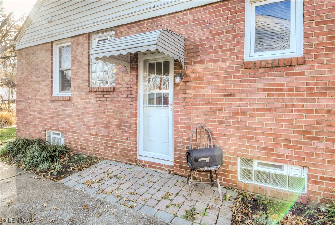 Kempers Clague Manor - Residential