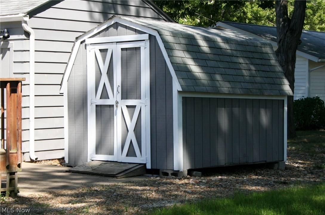 East Broad Heights - Residential