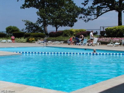 The Carlyle - Residential