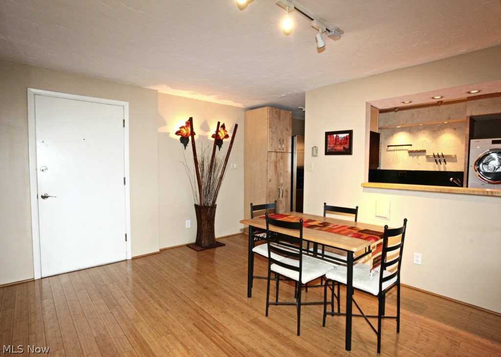 The Carlyle - Residential