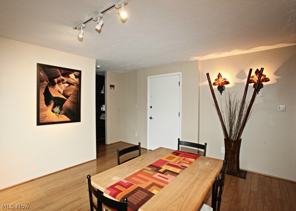 The Carlyle - Residential