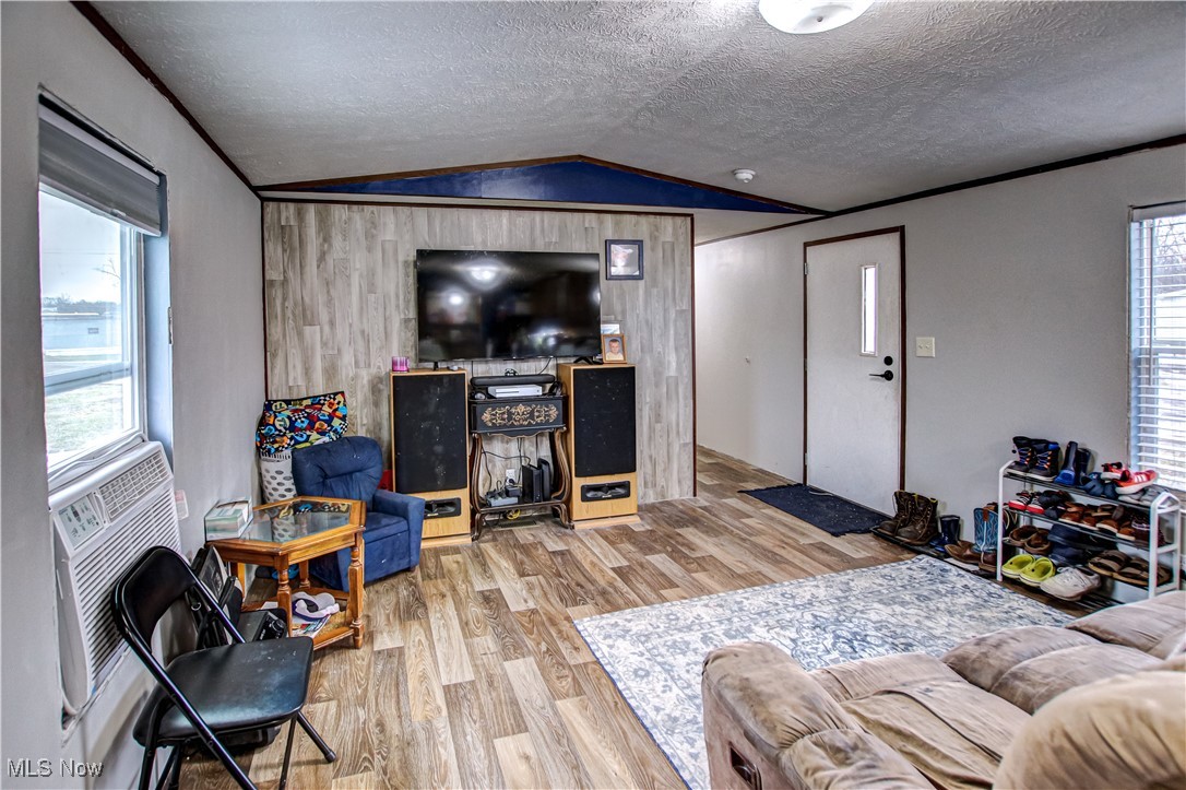 Lea Crest Estates - Residential