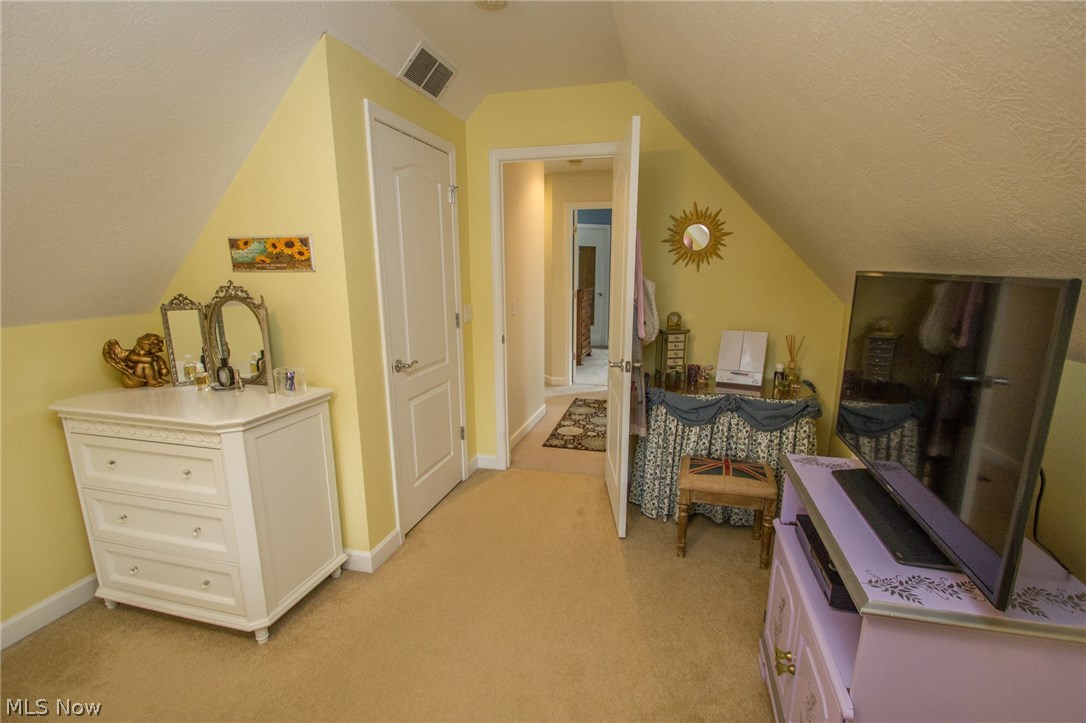 Forest Lakes Ph 04 - Residential