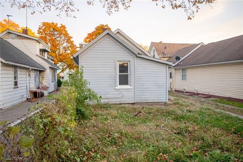 Tiny photo for 3314 W 32nd Street, Cleveland, OH 44109 (MLS # 5202547)