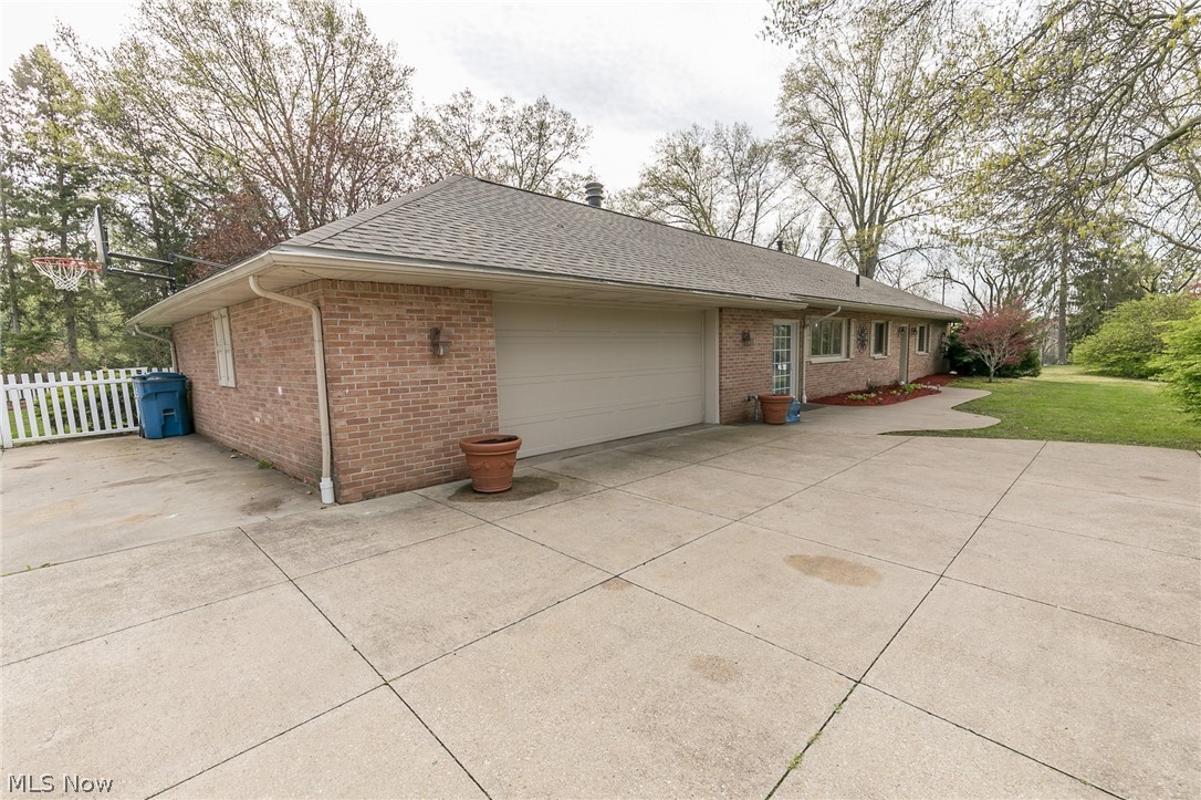 Riverside Pkwy - Residential