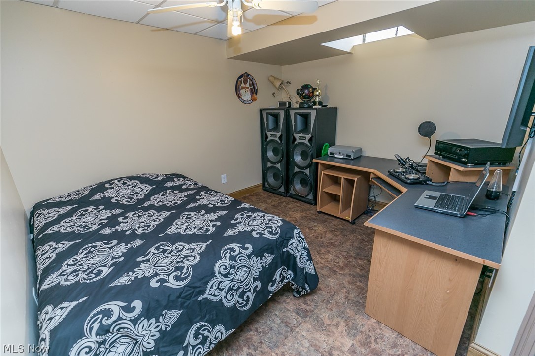 Riverside Pkwy - Residential