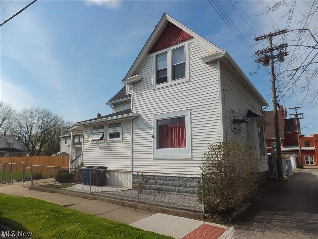 4224 W 43rd Street